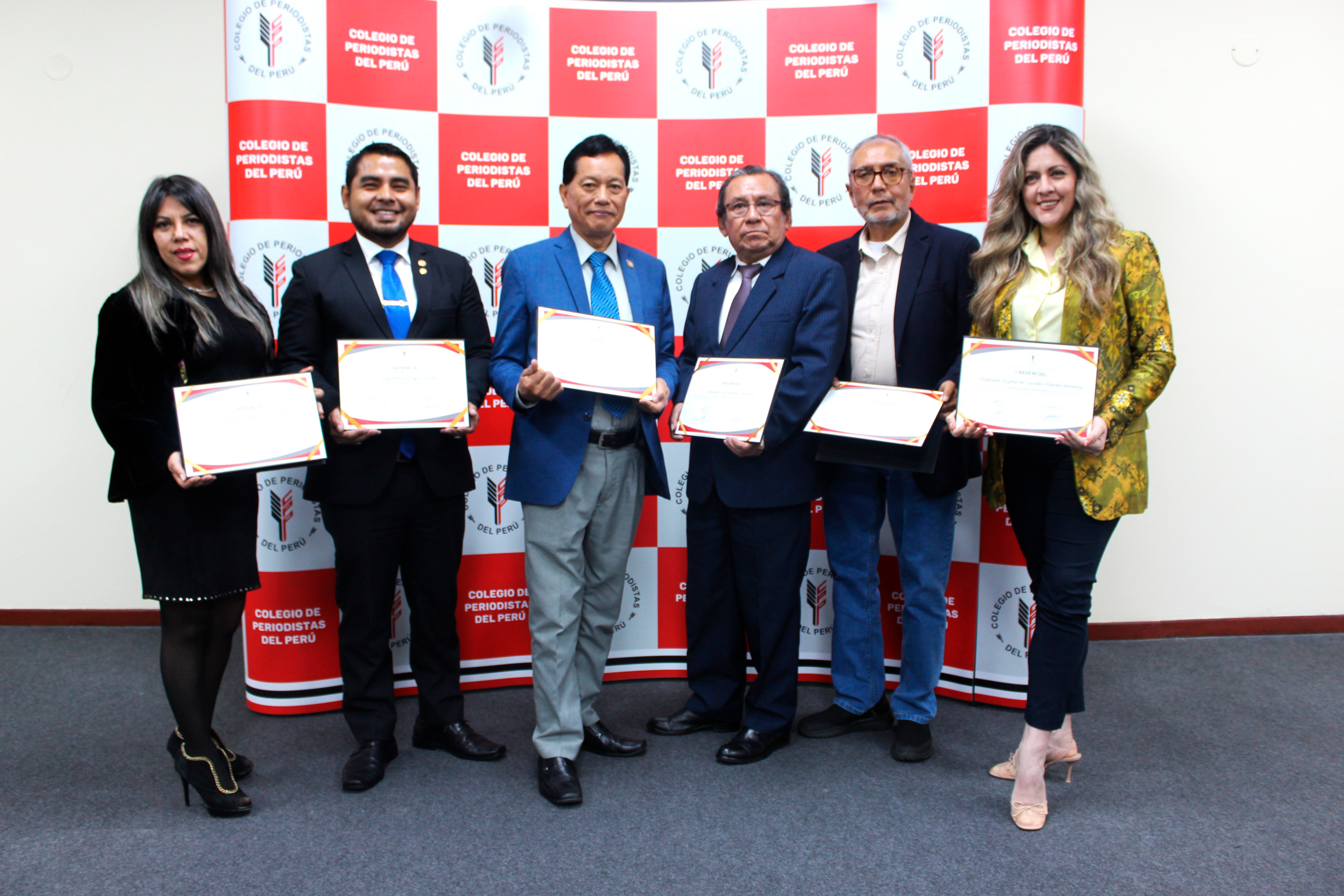ANDRÉS ZÚÑIGA PIMENTEL ES PROCLAMADO DECANO NACIONAL ELECTO DEL COLEGIO DE PERIODISTAS DEL PERÚ